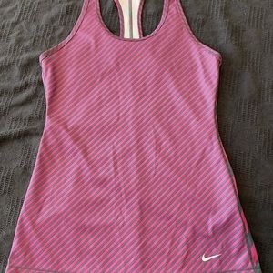 Nike slim fit tank top